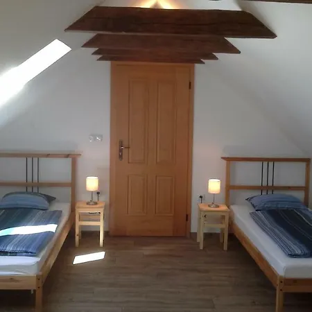 Apartamento Písková Lhota 8 *